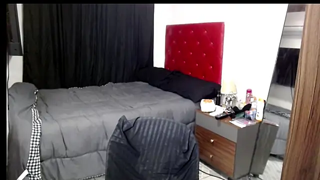 hikarilust23xx online show from June 2026 07:13:02 PM