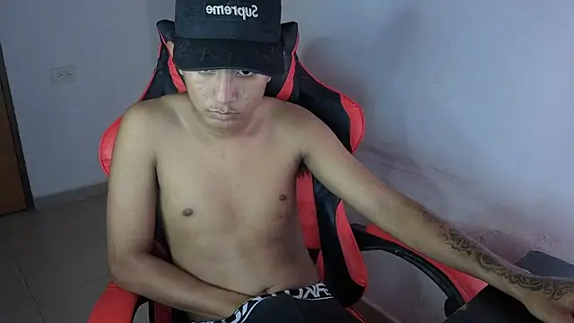 darknigthx online show from April 2026 12:57:01 AM