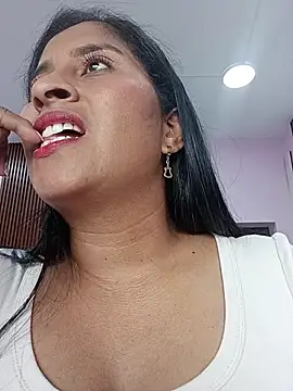 SofiaMendez1  online show from April 2026 03:06:01 PM