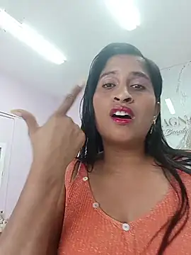Snapshot of SofiaMendez1_ chatting on May 2026 02:59:01 PM SofiaMendez1 online show from May 2026 02:59:01 PM