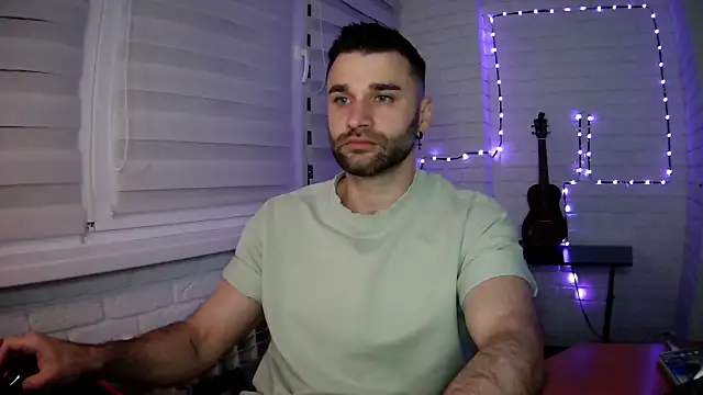 DaddySlava online show from April 2026 06:49:01 PM