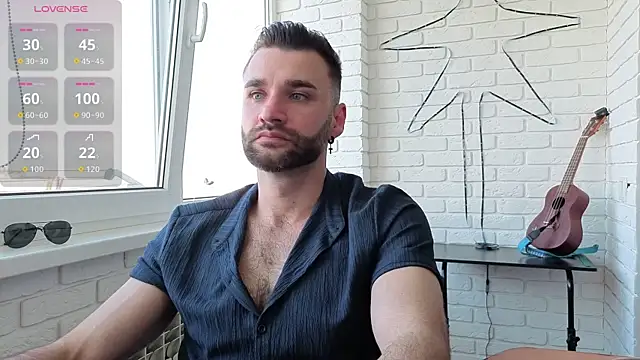 Snapshot of DaddySlava chatting on June 2026 04:35:01 PM DaddySlava online show from June 2026 04:35:01 PM