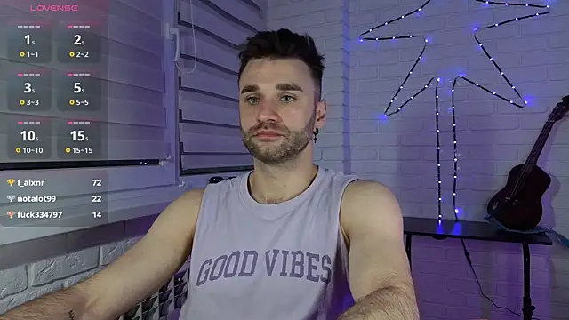 Snapshot of DaddySlava chatting on June 2026 01:28:02 AM DaddySlava online show from June 2026 01:28:02 AM