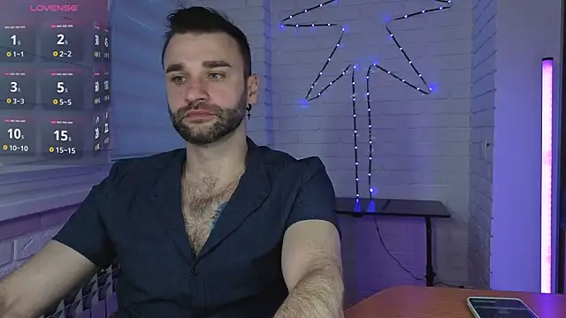Snapshot of DaddySlava chatting on June 2026 06:09:02 PM DaddySlava online show from June 2026 06:09:02 PM