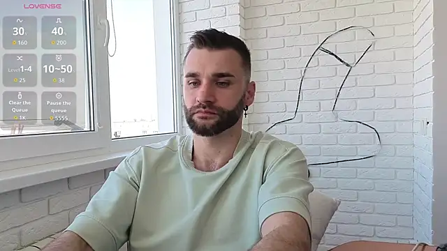 Snapshot of DaddySlava chatting on June 2026 01:04:01 PM DaddySlava online show from June 2026 01:04:01 PM
