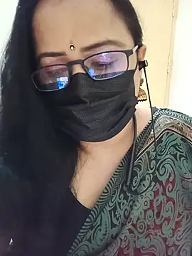 Snapshot of monisha_cam chatting on July 2026 05:48:02 PM monisha cam online show from July 2026 05:48:02 PM