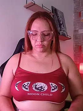 Snapshot of sofy__cute_ chatting on June 2026 01:32:02 PM sofy cute online show from June 2026 01:32:02 PM