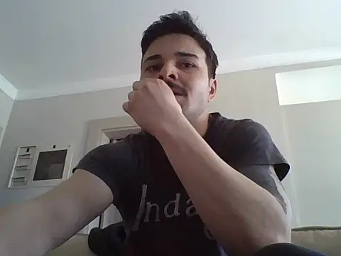 Snapshot of Hayat2Bilet chatting on April 2026 11:25:01 AM Hayat2Bilet online show from April 2026 11:25:01 AM