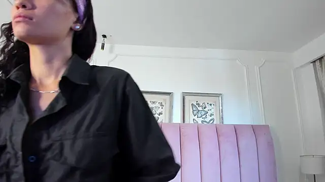 Snapshot of Alexa_fox669 chatting on June 2026 01:54:02 PM Alexa fox669 online show from June 2026 01:54:02 PM