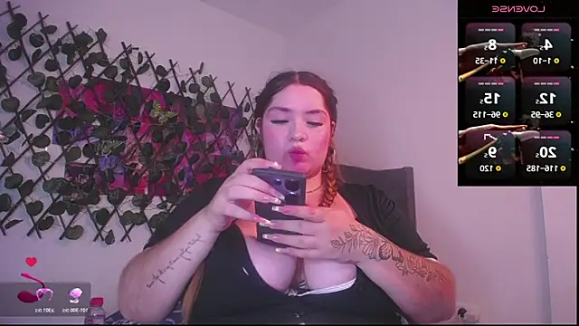 Samantha Matius online show from May 2026 07:33:01 PM