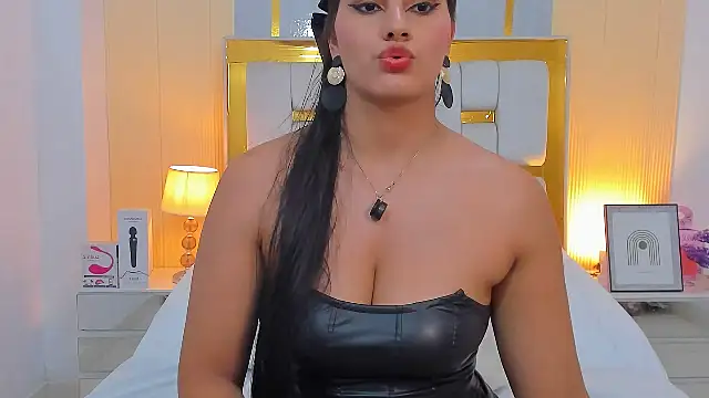 Snapshot of Alara_Keyy chatting on May 2026 09:22:02 PM Alara Keyy online show from May 2026 09:22:02 PM