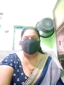 Snapshot of PINKI_024 chatting on April 2026 05:41:02 AM PINKI 024 online show from April 2026 05:41:02 AM