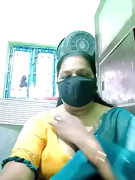 Snapshot of PINKI_024 chatting on April 2026 06:38:01 AM PINKI 024 online show from April 2026 06:38:01 AM