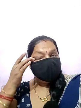 Snapshot of PINKI_024 chatting on April 2026 05:36:02 AM PINKI 024 online show from April 2026 05:36:02 AM