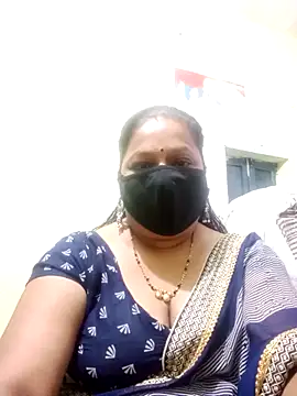 Snapshot of PINKI_024 chatting on May 2026 05:34:02 AM PINKI 024 online show from May 2026 05:34:02 AM