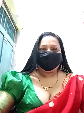 Snapshot of PINKI_024 chatting on May 2026 05:13:01 AM PINKI 024 online show from May 2026 05:13:01 AM