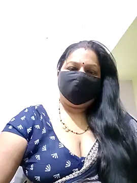 Snapshot of PINKI_024 chatting on May 2026 05:45:01 AM PINKI 024 online show from May 2026 05:45:01 AM