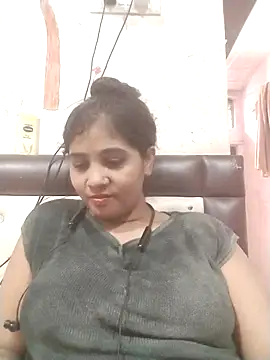 JiyaQueen26 online show from April 2026 09:21:01 AM