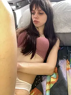 HotGirl1701 online show from May 2026 04:10:01 AM