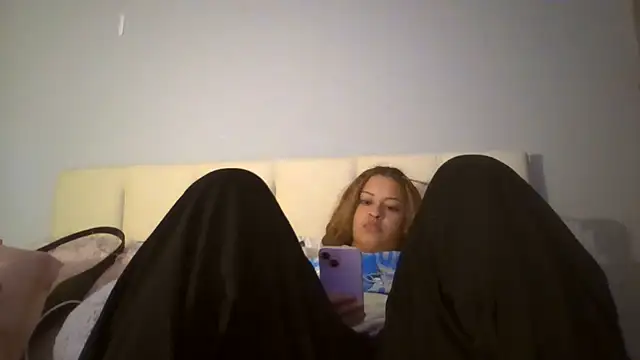 madzbailey online show from May 2026 12:08:01 AM