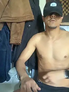 FilipoCerqueira online show from April 2026 02:58:01 PM