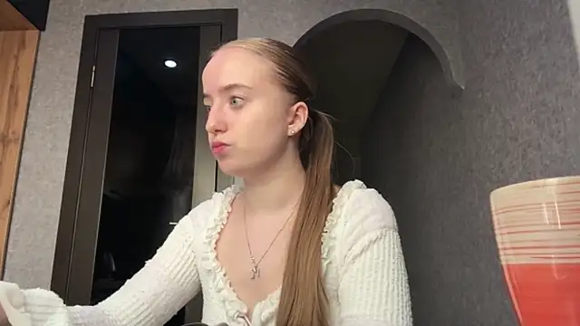 Snapshot of SabinaHaggen chatting on April 2026 02:21:01 PM SabinaHaggen online show from April 2026 02:21:01 PM