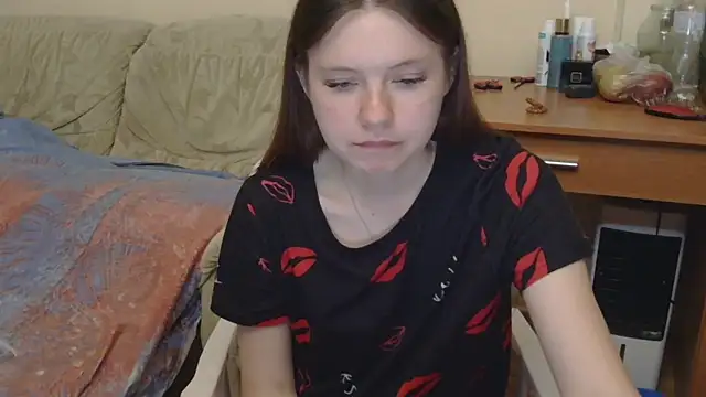 JessicaHolland1 online show from May 2026 07:11:01 PM