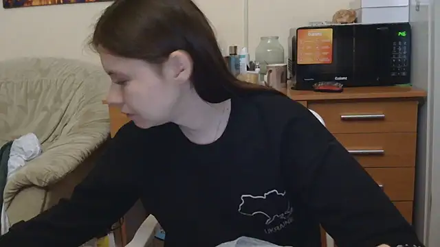 JessicaHolland1 online show from May 2026 07:22:02 PM