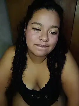 Curlysexy22 online show from April 2026 06:08:02 PM