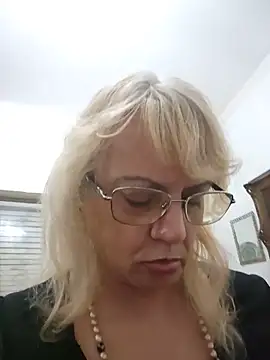 Snapshot of MatureElegantWidow chatting on May 2026 11:55:02 PM MatureElegantWidow online show from May 2026 11:55:02 PM