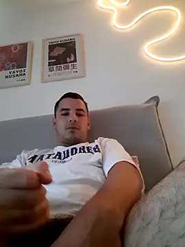 tomasF7 online show from April 2026 12:05:02 PM