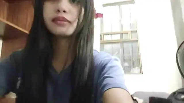 Snapshot of BethelScholnick chatting on May 2026 10:45:01 AM BethelScholnick online show from May 2026 10:45:01 AM