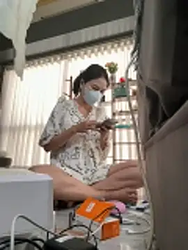 Snapshot of Blowy568 chatting on April 2026 10:02:02 AM Blowy568 online show from April 2026 10:02:02 AM