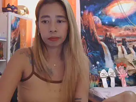 Snapshot of morena231994 chatting on April 2026 06:52:01 AM morena231994 online show from April 2026 06:52:01 AM