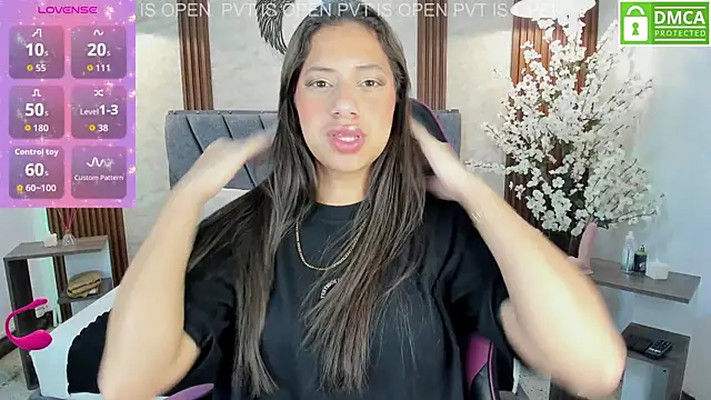 Snapshot of Atiena_ chatting on May 2026 04:12:01 PM Atiena online show from May 2026 04:12:01 PM