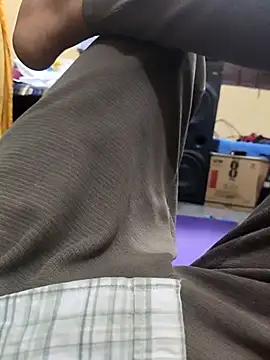 Snapshot of volcanojatt00 chatting on April 2026 03:46:02 PM volcanojatt00 online show from April 2026 03:46:02 PM