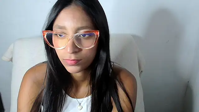 valenxx  online show from April 2026 06:39:01 PM