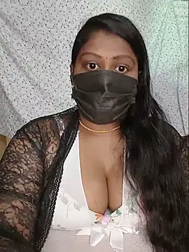 Romantic Woman online show from May 2026 10:54:01 AM