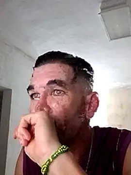 Snapshot of Brian8969 chatting on April 2026 02:54:01 AM Brian8969 online show from April 2026 02:54:01 AM