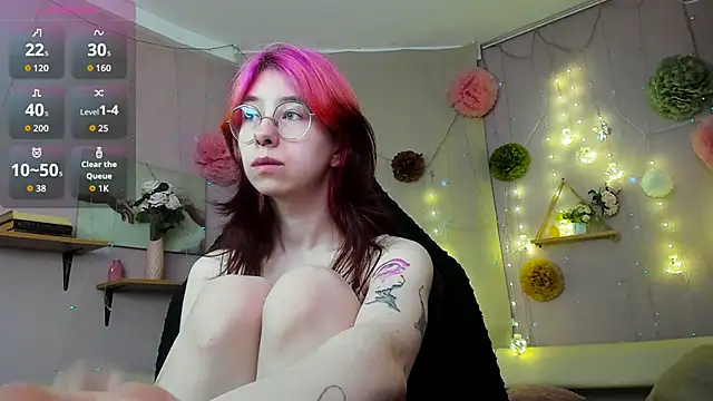 Snapshot of Alice_Nyx chatting on May 2026 08:26:02 PM Alice Nyx online show from May 2026 08:26:02 PM