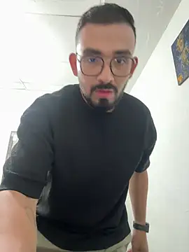 big bearman online show from April 2026 10:40:02 PM