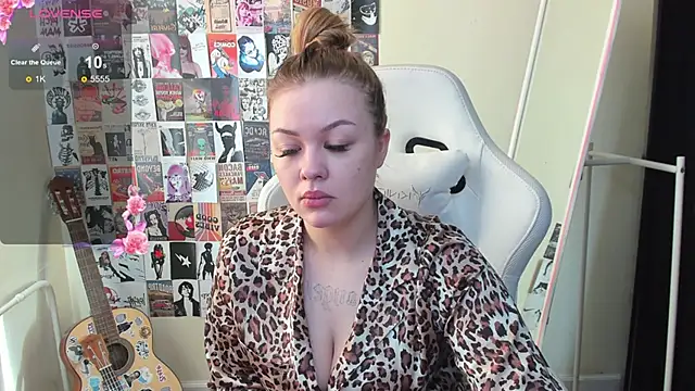 AmeliePeach online show from May 2026 01:43:01 AM