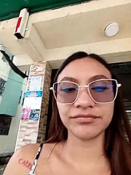 Leticia Hinkley  online show from April 2026 01:47:02 PM