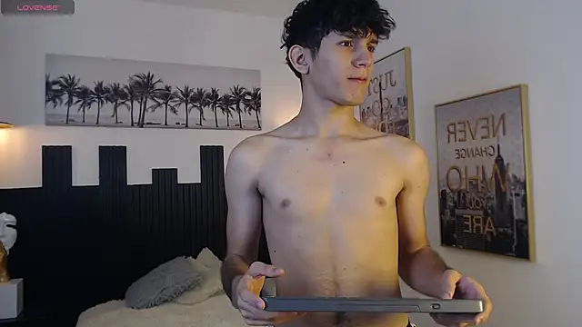 Snapshot of billy_wild chatting on April 2026 11:52:02 AM billy wild online show from April 2026 11:52:02 AM