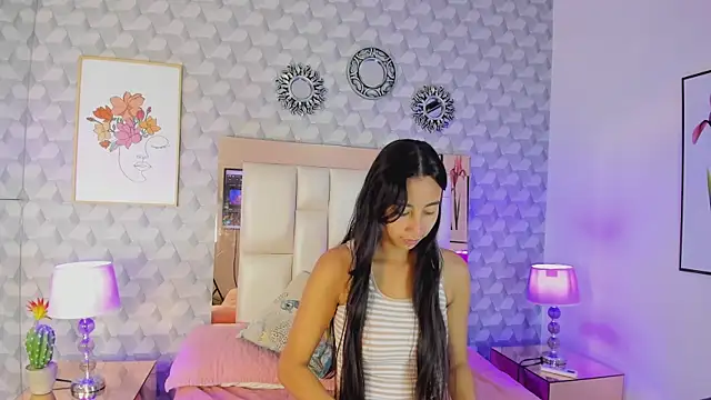 Amber Ashfang online show from May 2026 10:53:02 AM