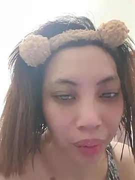 Snapshot of vivi_panda chatting on May 2026 07:09:02 PM vivi panda online show from May 2026 07:09:02 PM