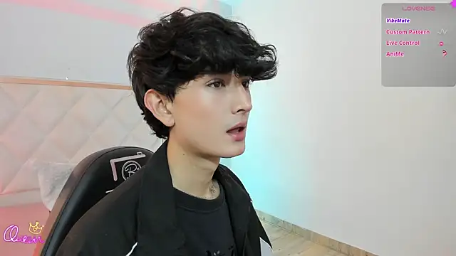 Snapshot of Eidan_tay chatting on April 2026 07:58:01 PM Eidan tay online show from April 2026 07:58:01 PM