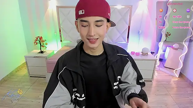 Snapshot of Eidan_tay chatting on April 2026 01:06:01 PM Eidan tay online show from April 2026 01:06:01 PM
