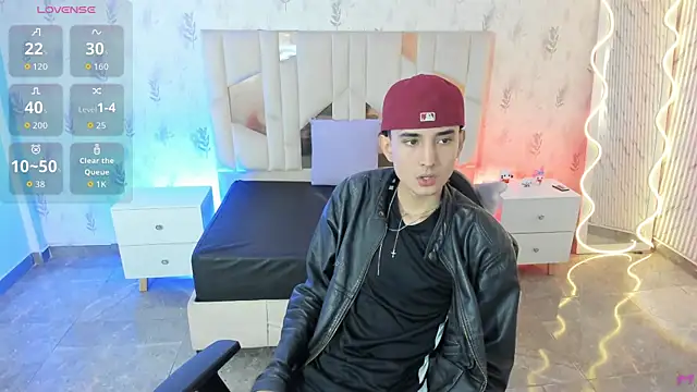 Snapshot of Eidan_tay chatting on May 2026 11:59:01 AM Eidan tay online show from May 2026 11:59:01 AM