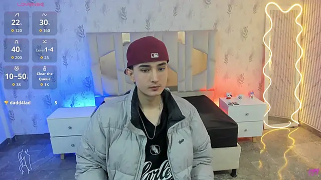 Snapshot of Eidan_tay chatting on May 2026 11:59:01 AM Eidan tay online show from May 2026 11:59:01 AM